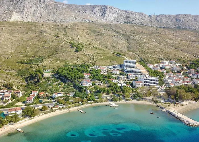 In * Duće