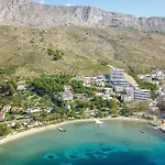 In * Duće
