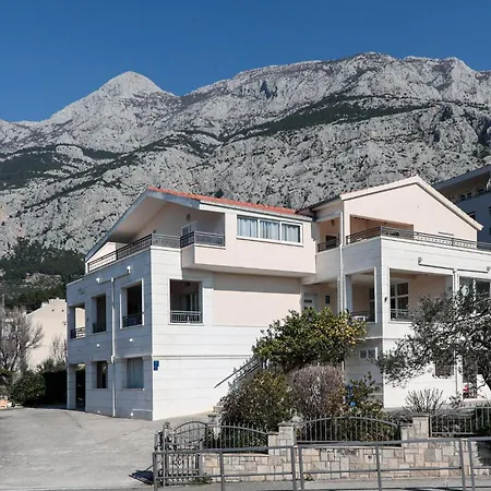 Apartment In